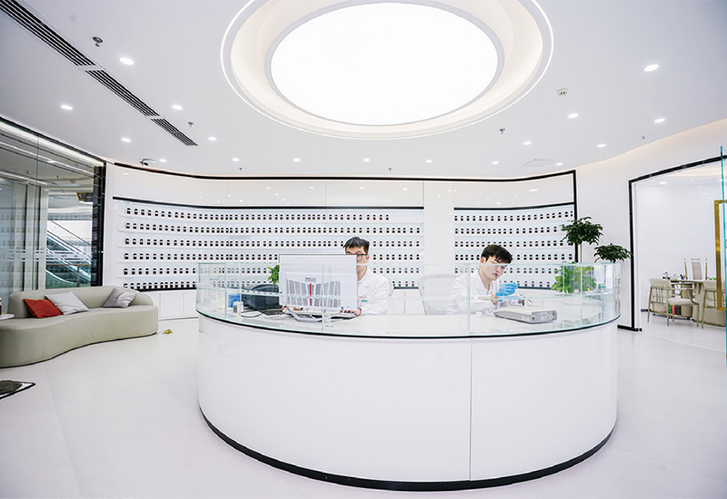 Accueil 19 fabricants d'huiles de parfum