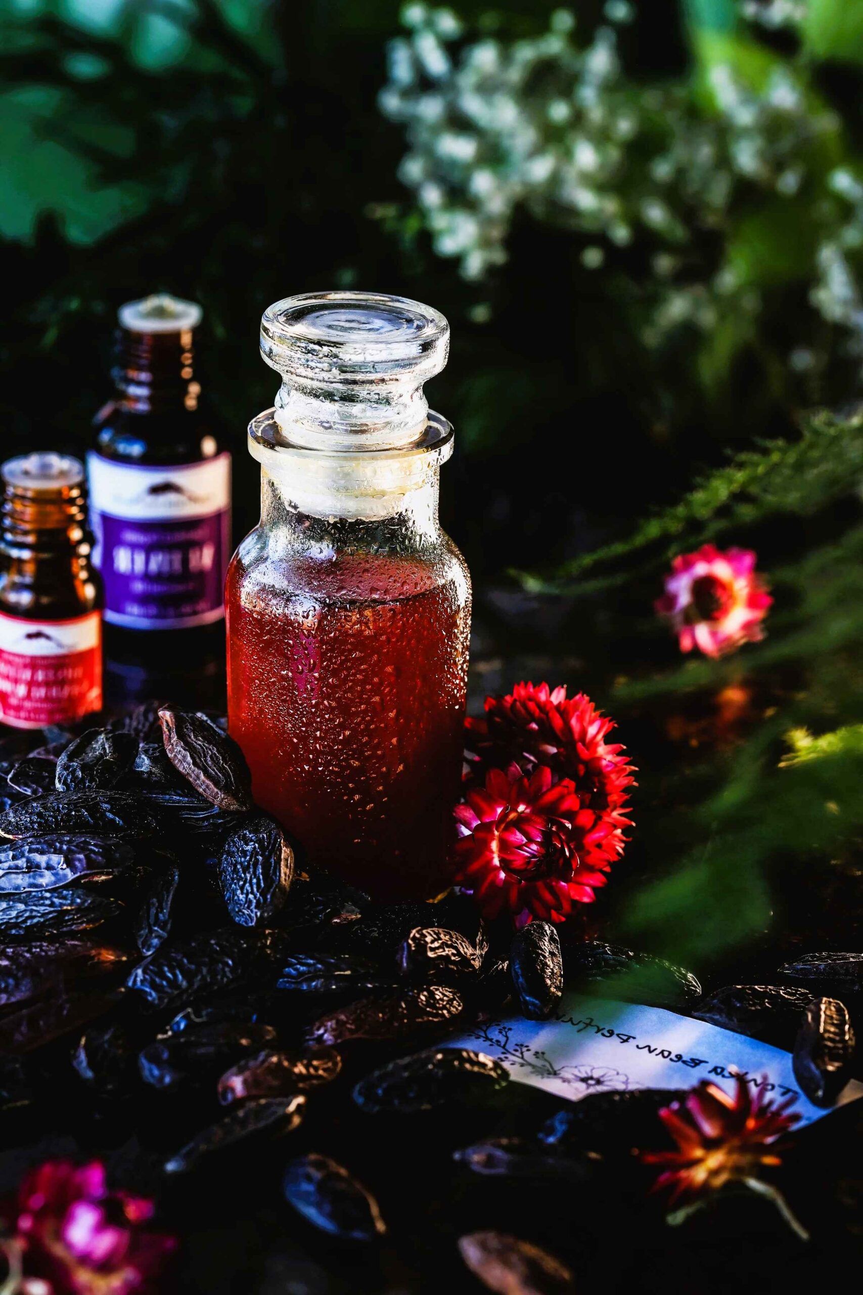 Усовершенствование вашей линии по уходу за кожей с помощью индивидуальных ароматических смесей 2 Улучшение линии по уходу за кожей с помощью индивидуальных ароматных смесей 7 масштабов