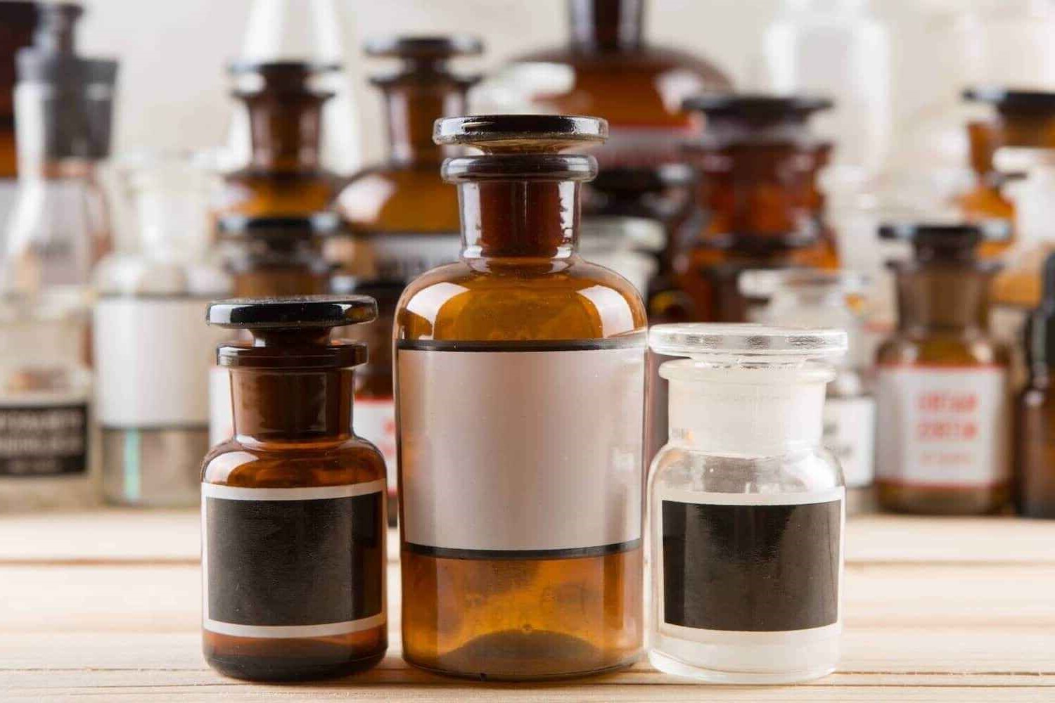 Ingrédients clés à rechercher dans les huiles de parfum pour soins personnels : Sécurité et approvisionnement 1 Ingrédients clés à rechercher dans les huiles de parfum pour produits de soins personnels Sécurité et approvisionnement 2