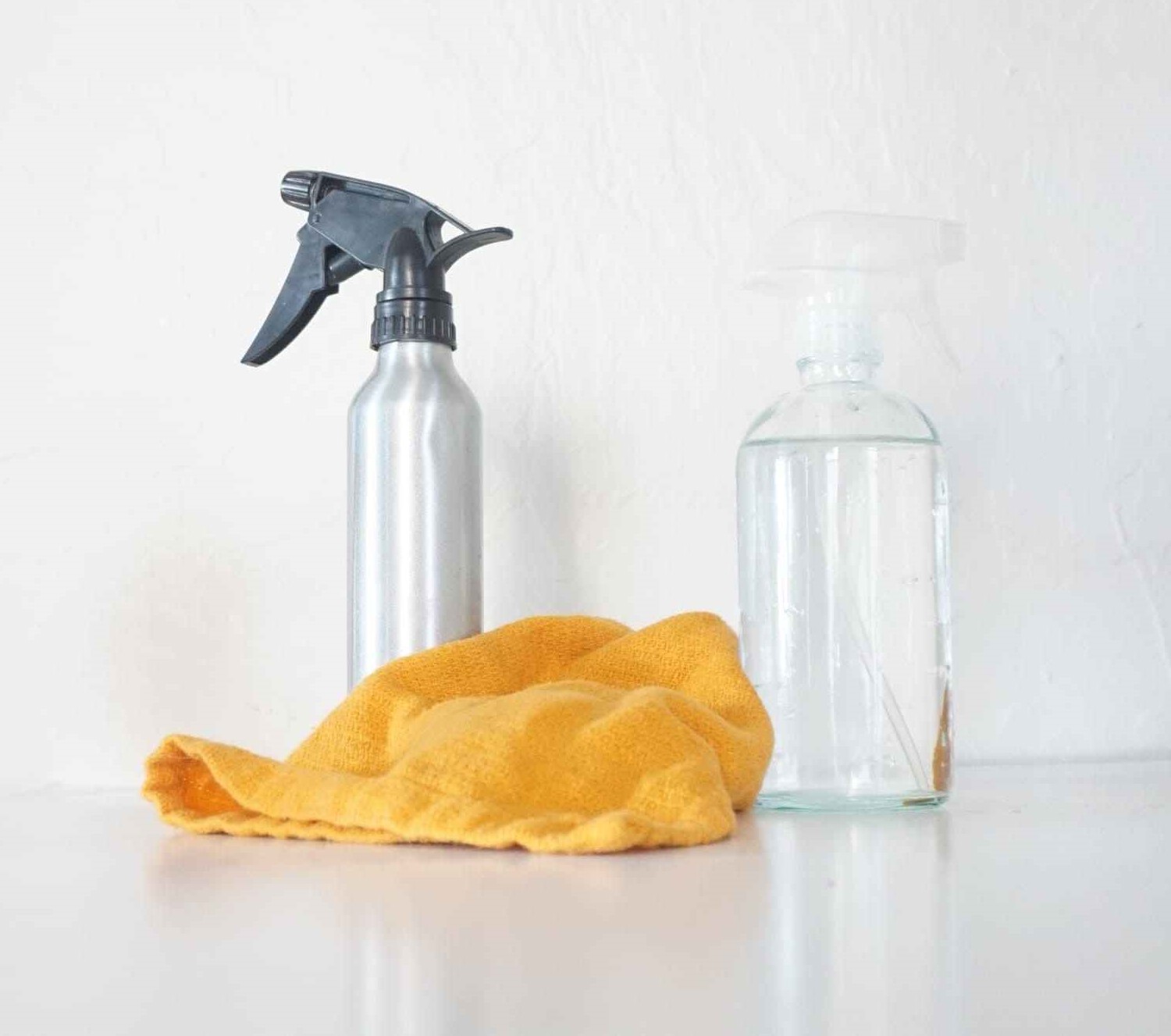 Criar o aroma perfeito para soluções de limpeza hospitalar 2 imgi 165 Limpe a sua casa com dois resíduos dezerogéneos naturais de todo o mundo limpadores para todos os fins dewww.goingzerowaste 2