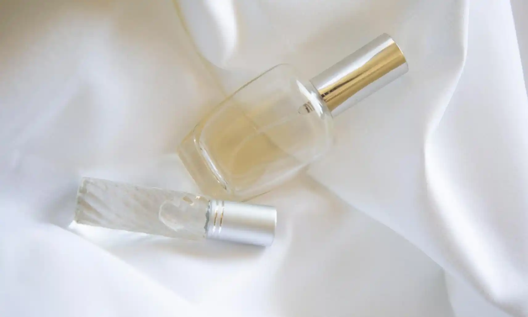 Fragrance Oils vs Eau de Parfum: Which Is Better for Hot/Humid Markets? 3 Fragrance Oils vs Eau de Parfum Which Is Better for HotHumid Markets 3