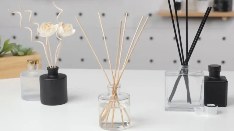 Reed Diffuser Solvent Compatibility Playbook 2 Reed Diffuser Solvent Compatibility Playbook 1