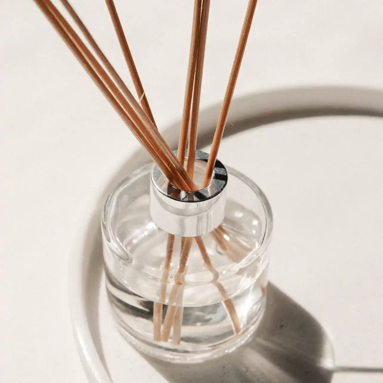 Reed Diffuser Solvent Compatibility Playbook 2 Reed Diffuser Solvent Compatibility Playbook 3