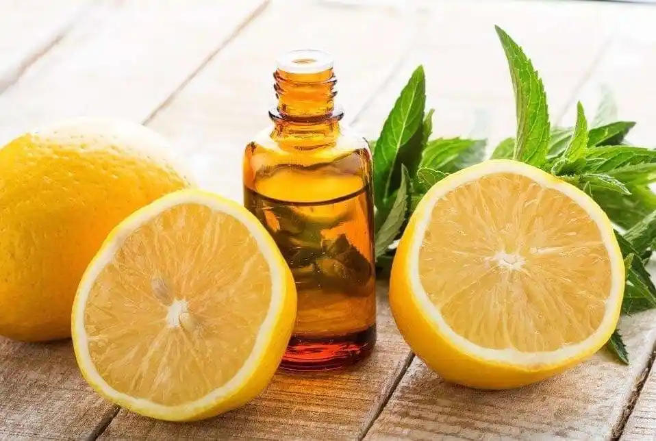 Tests d'assurance qualité courants pour les huiles de parfum avant expédition 3 Tests d'assurance qualité courants pour les huiles de parfum avant expédition 3