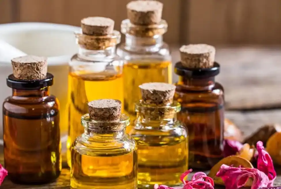 How to Choose an IFRA-Compliant Fragrance Oil Supplier in China 1 How to Choose an IFRA Compliant Fragrance Oil Supplier in China 2