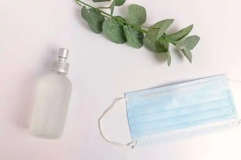 Fabric sanitizing sprays: low irritation, low residue, lasting scent 1 Fabric sanitizing sprays low irritation low residue lasting scent 2