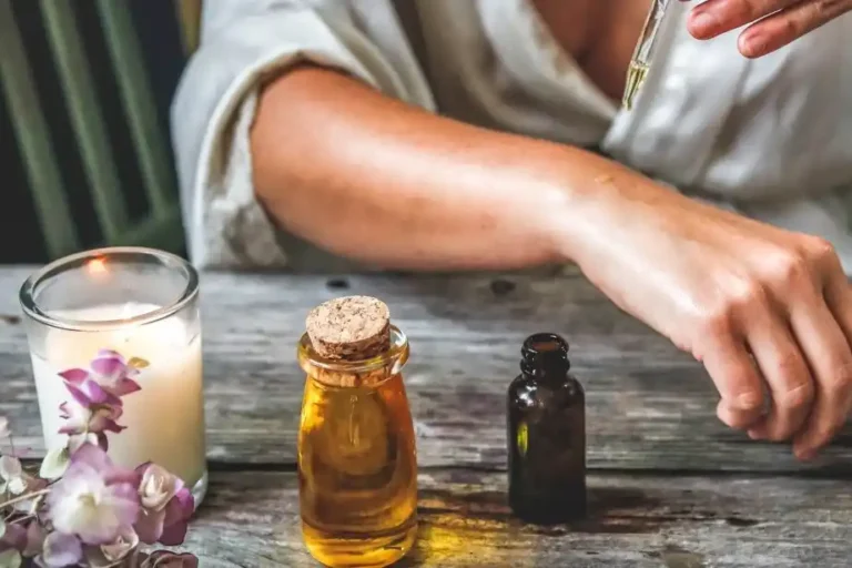 Fragrance Oils for Aerosol Air Fresheners: Solubility and Compatibility Guide 7 Fragrance Oils for Aerosol Air Fresheners Solubility and Compatibility Guide 1