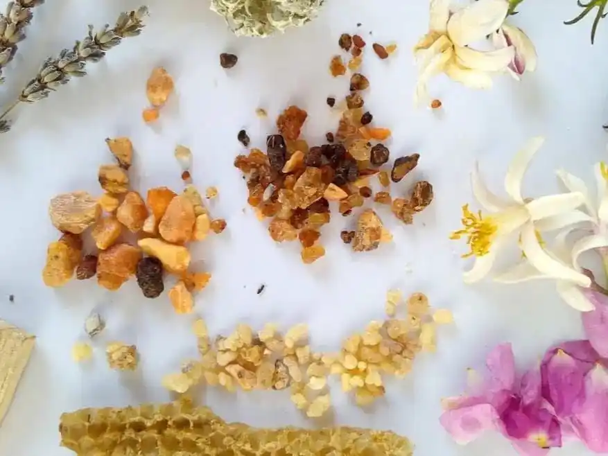 Mining Scent Feedback from Online Reviews: Practical Methods for Product Managers 1 Mining Scent Feedback from Online Reviews Practical Methods for Product Managers 1