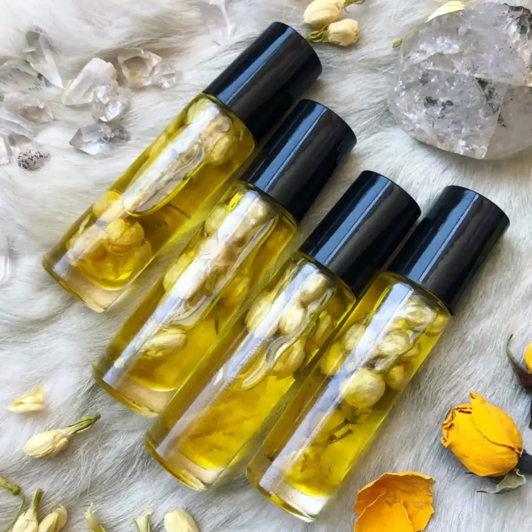 Fragrance oils vs essential oils: how to choose for sourcing and applications 3 Fragrance oils vs essential oils how to choose for sourcing and applications