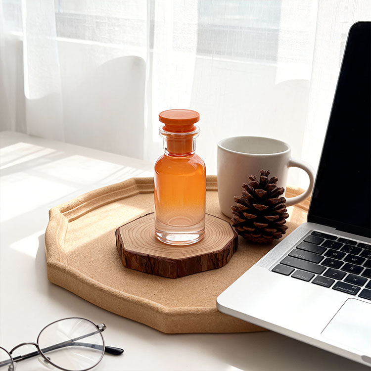 Room spray fragrances: solvents, flash point, regulations, residue